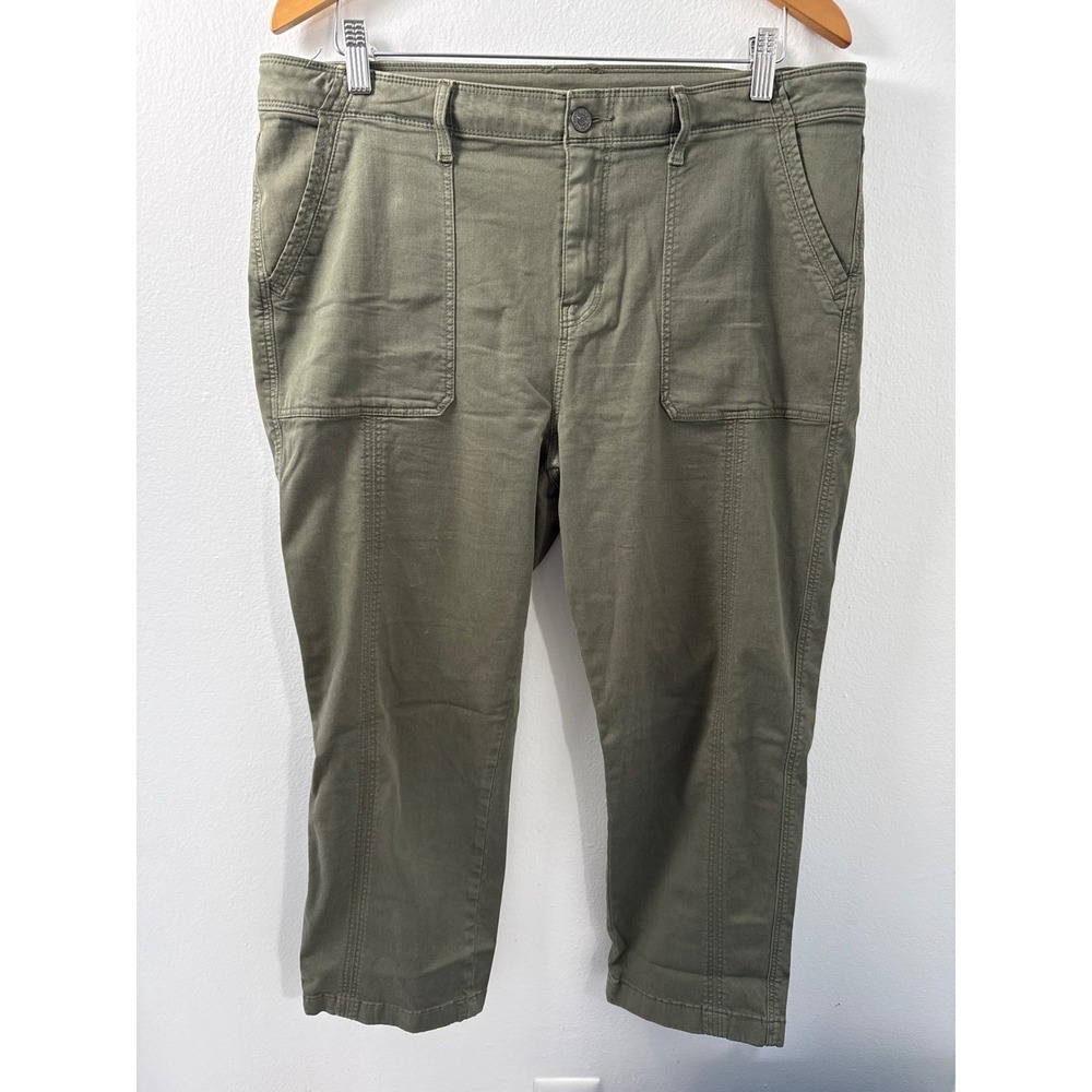 Chico's Women's Capri Pants Size 12R Cotton Blend Olive Green Spring Preppy